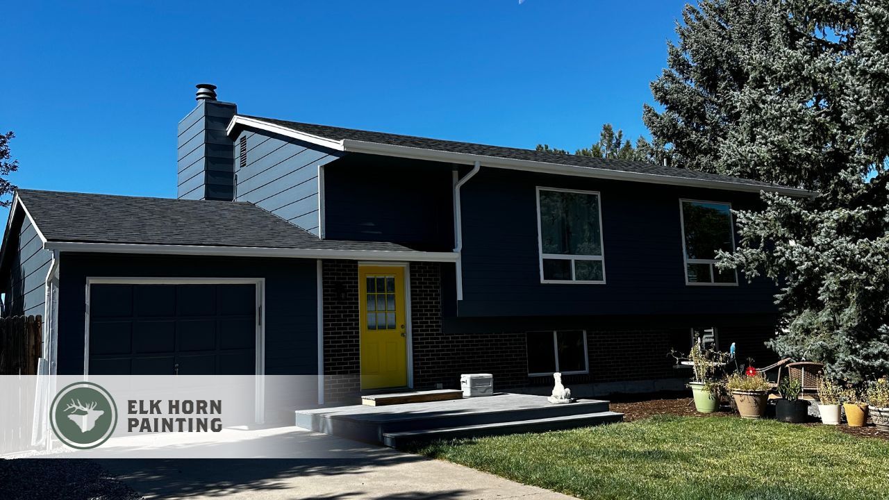 House in Denver CO with carefully chosen exterior painting colors that complement its architecture.