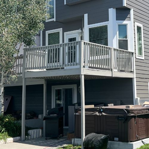 Fence and Deck Staining - Elk Horn Painting - Denver